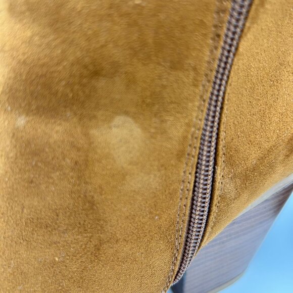 Bamboo Upstream Tan Suede Ankle Boots With Block Heel Western Size 10 Zippers - Picture 9 of 11